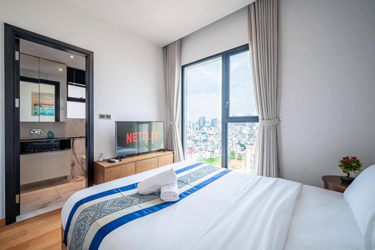 Luxury Retreat D1Mension Ho Chi Minh City Exterior photo